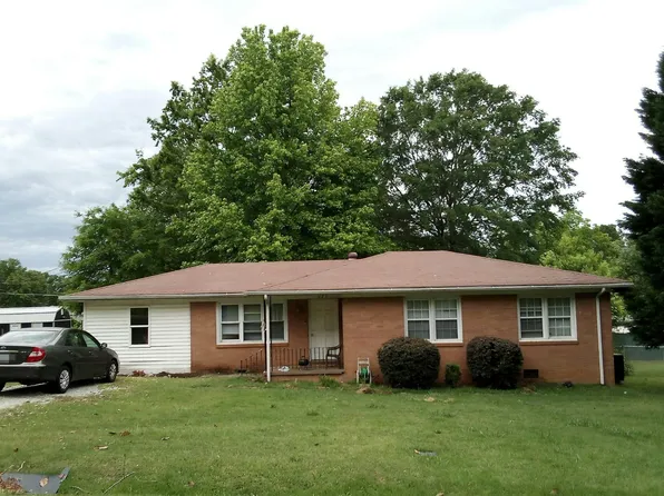 223 Alabama Ave, Greenwood, SC 29646