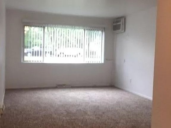 4th image of 5515 Georgia St