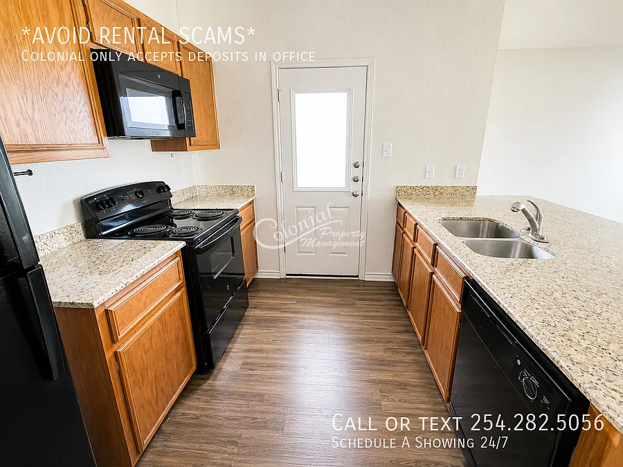 3 bed, 2.0 bath, 1347 sqft, $1,295 — Photo 4