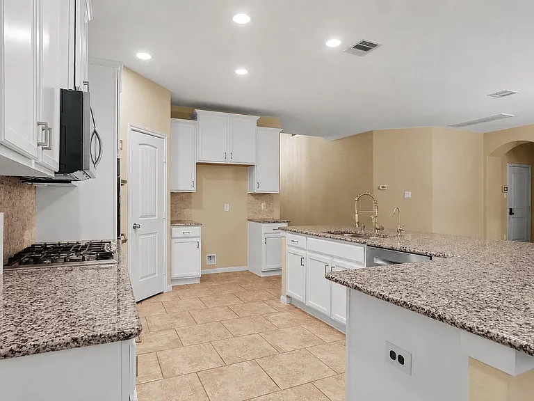 11603 Slick Rock Dr — Photo 9