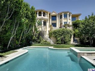 2993 N Beverly Glen Cir, Los Angeles, CA 90077