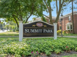 412 Morris Ave APT 27, Summit, NJ 07901