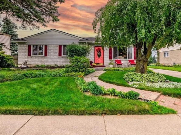9768 Jackson St, Van Buren Township, MI 48111