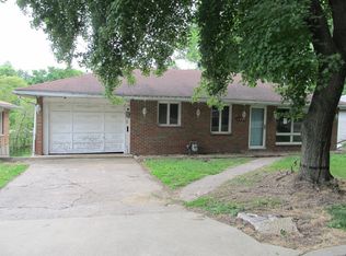 3423 Meridocia St, Alton, IL 62002