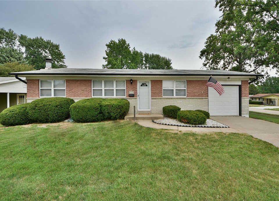 1st image of 2025 Shirley Dr