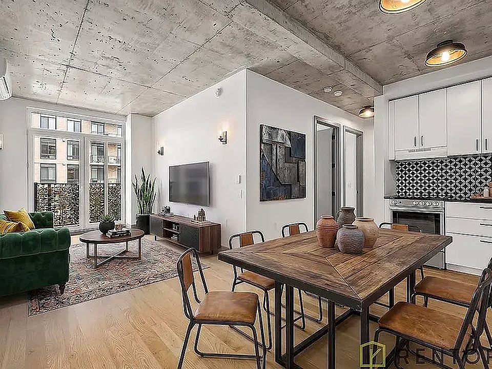 1st image of 338 Evergreen Ave Unit 325