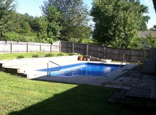 2165 Fiesta Dr, Cookeville, TN 38501