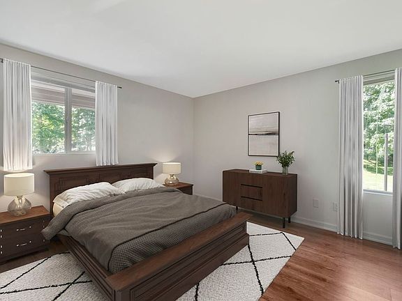 Renovated III bedroom with hard surface flooring