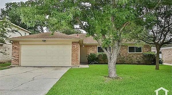 3 bed, 1560 sqft, $1,900 — Photo 2
