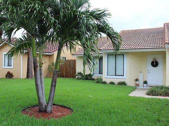 2nd image of 6197 Country Fair Cir