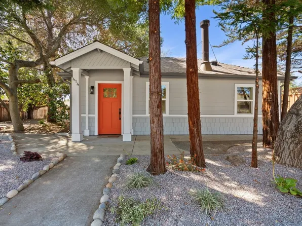 414 Roxas St, Santa Cruz, CA 95062