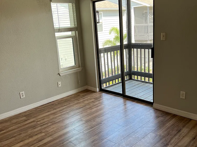 3740 Idlebrook Cir #202 — Photo 4