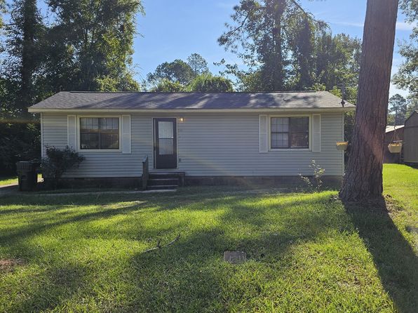 403 Vienna Cir