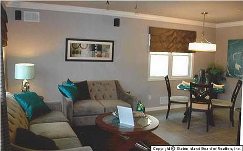 2nd image of 165 Roswell Ave