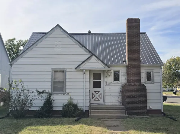 919 Pine St, La Crosse, KS 67548