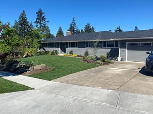 7115 Los Verdes Dr, Gladstone, OR