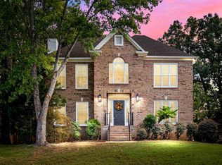 1819 Russet Woods Ln, Hoover, AL 35244