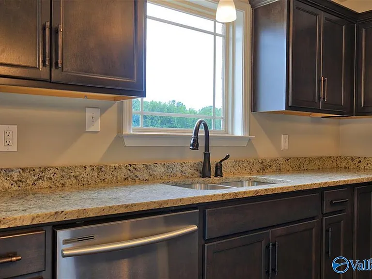 106 Hulsey Ln — Photo 15