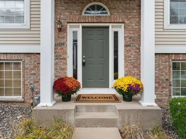 15086 Farnham Ave N, Hugo, MN 55038