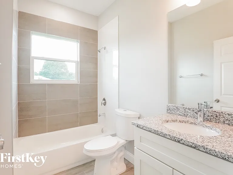 702 Caribou Dr — Photo 14
