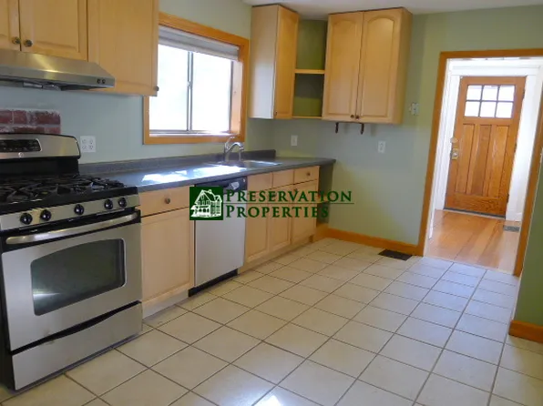 10 Gilbert St, Newton, MA 02465