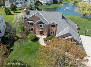 6705 Fieldstone Dr, Burr Ridge, IL 60527