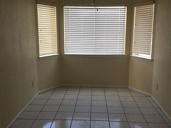 4th image of 10966 Elkhart Dr