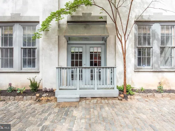 306 Cherry St, Philadelphia, PA 19106