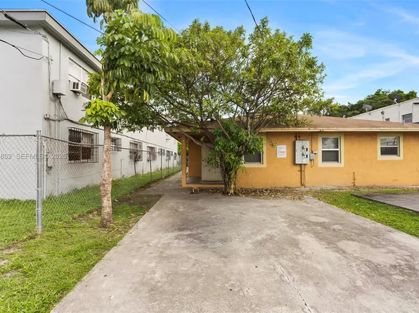 812 NW 70th St, Miami, FL 33150