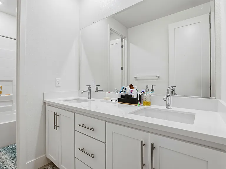 3037 Copley Dr — Photo 7