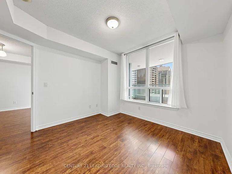 17 Barberry Pl #905 — Photo 13