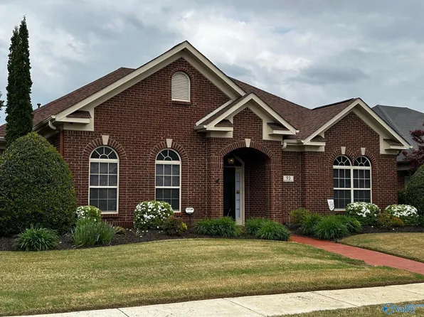 93 Nutcracker Ln SW, Huntsville, AL 35824