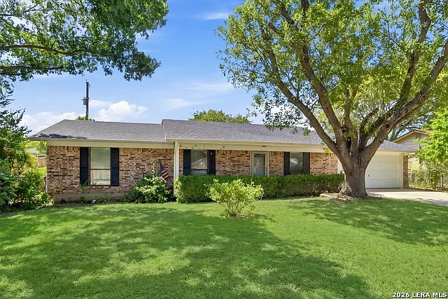 3 bed, 2.0 bath, 1242 sqft, $1,500 — Photo 4