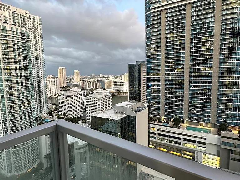1060 E Brickell Ave #3001 — Photo 29