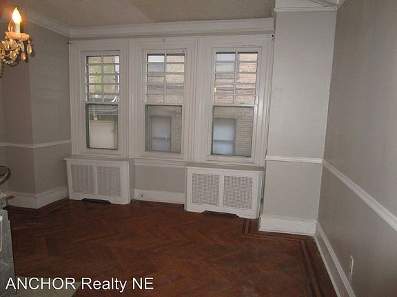 4th image of 6163 W Columbia Ave