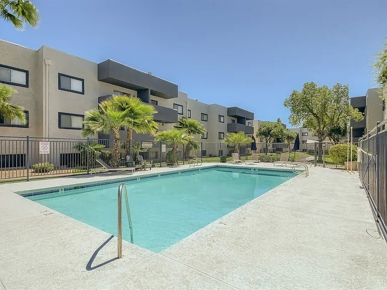 1325 W Guadalupe Rd — Photo 42