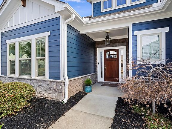 2nd image of 312 Hannah Pl