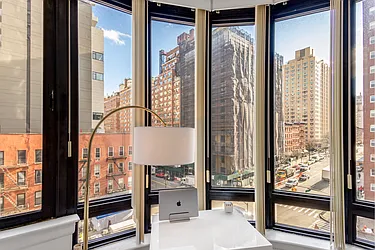 Rented by BARNES New York