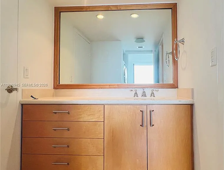 2333 Brickell Ave #2215 — Photo 25