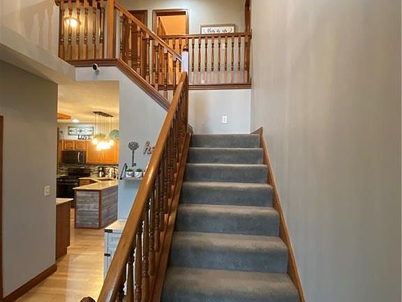 4th image of 445 S Private Road 230 W