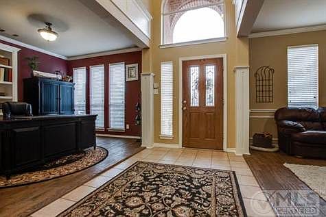 4th image of 1505 Forest Bend Ln