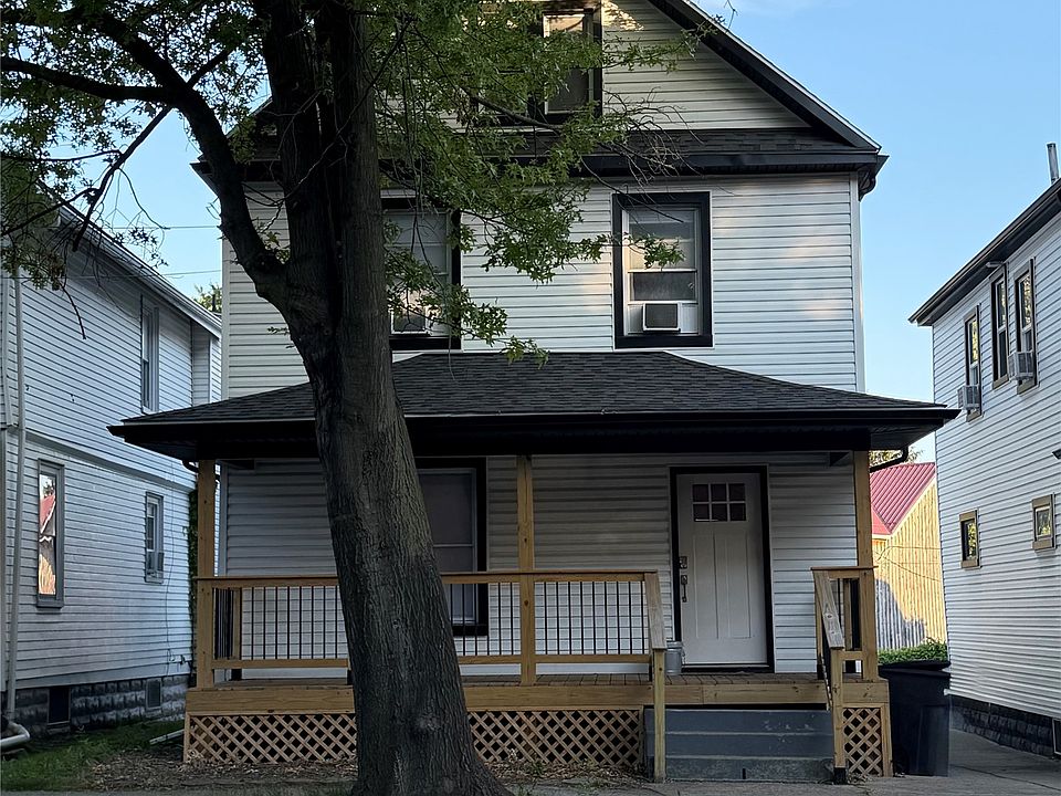 1st image of 243 W 26th St
