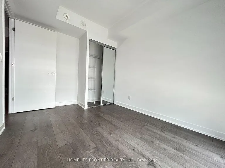 18 Maitland Ter #1807 — Photo 22