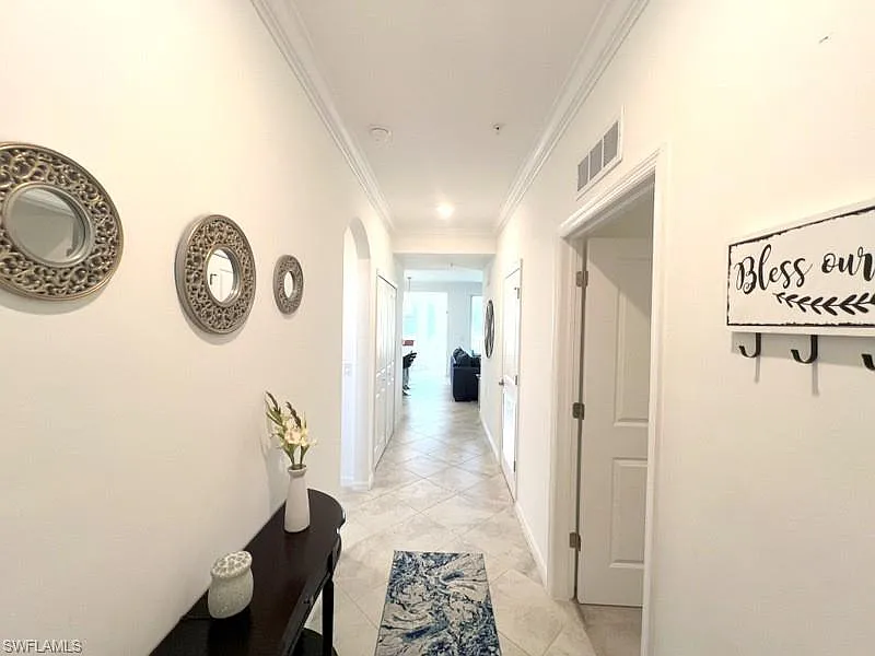 2 bed, 2.0 bath, 1154 sqft, $2,000 — Photo 2
