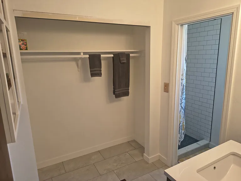 751 Riverside Dr — Photo 11