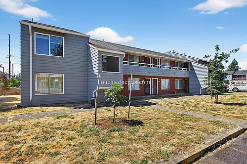 Skylark Apartments Photo 1