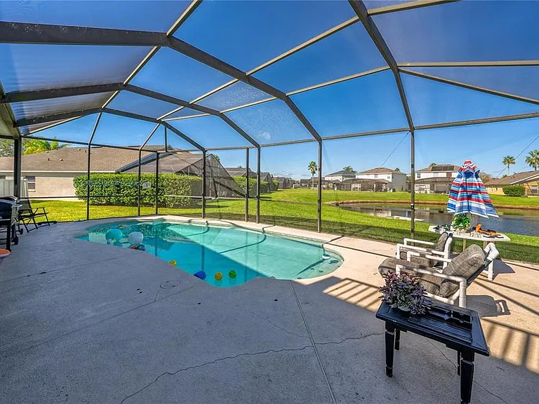 1202 Cumbrian Lakes Ct — Photo 22
