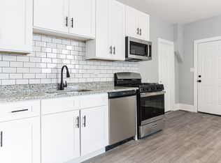 2655 W Homer St APT 1F, Chicago, IL 60647