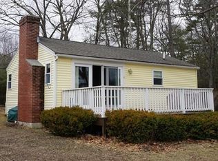 6 Pine Tree Dr, Holland, MA 01521