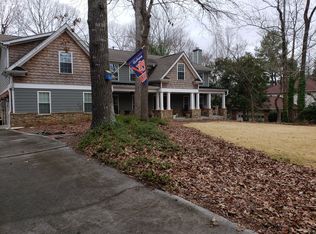 5024 Redcliff Ct, Dunwoody, GA 30338